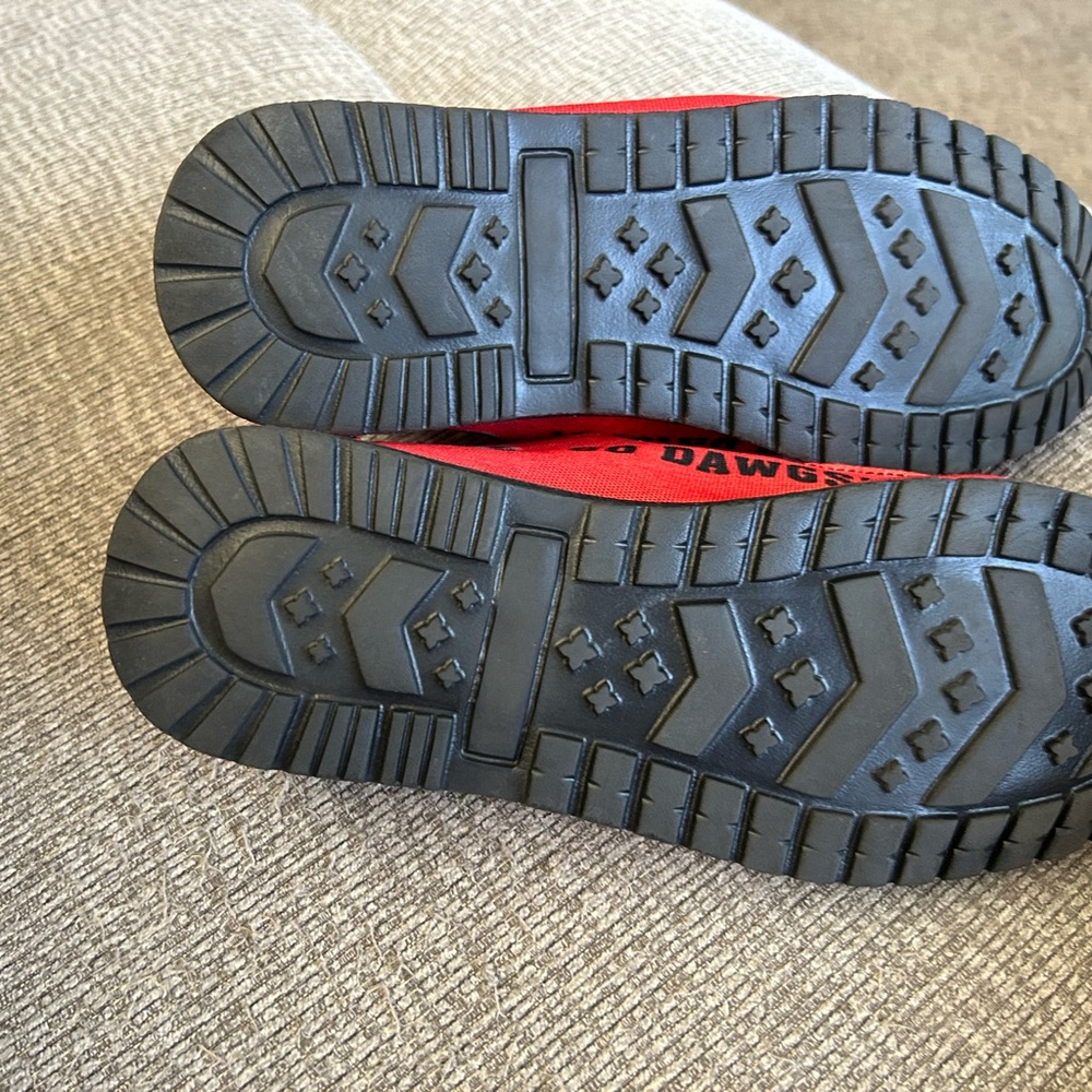 Red and Black Sneakers with Team Graphics - Picture 5 of 5